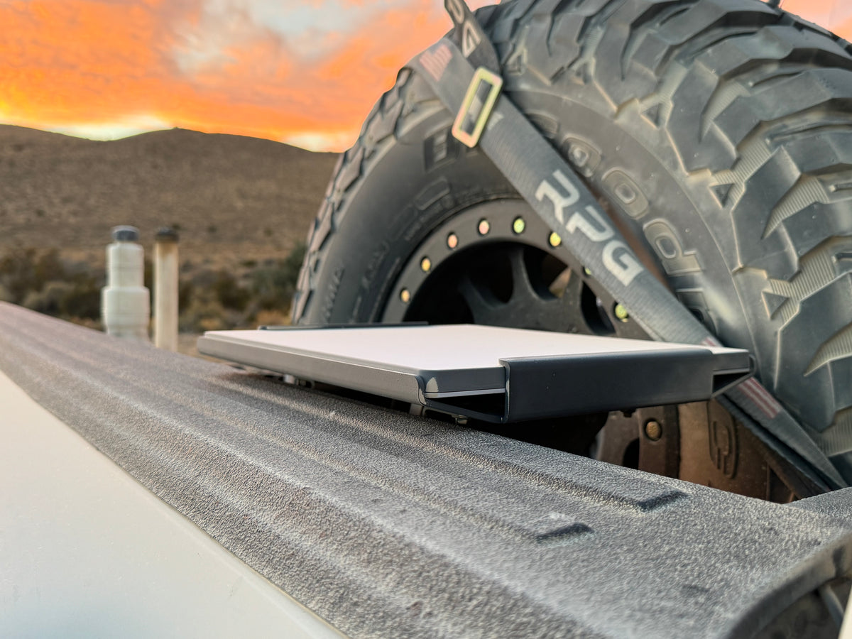Mini Speed Mount Starlink Mini Bedlink Mount-Ford Trucks | HIGH SPEED MOUNTS