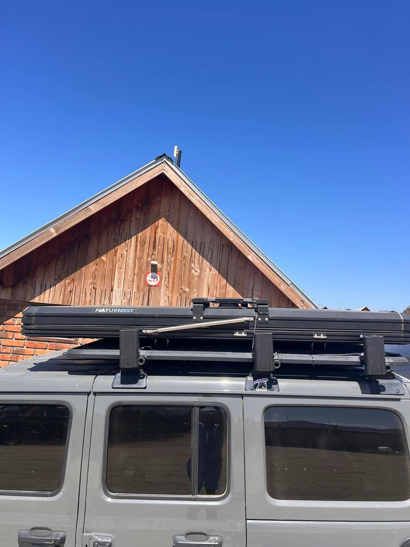 Versa Real Rack Starlink Mini Versa Roof-Rack & RV Mount | High Speed Mounts | HIGH ...