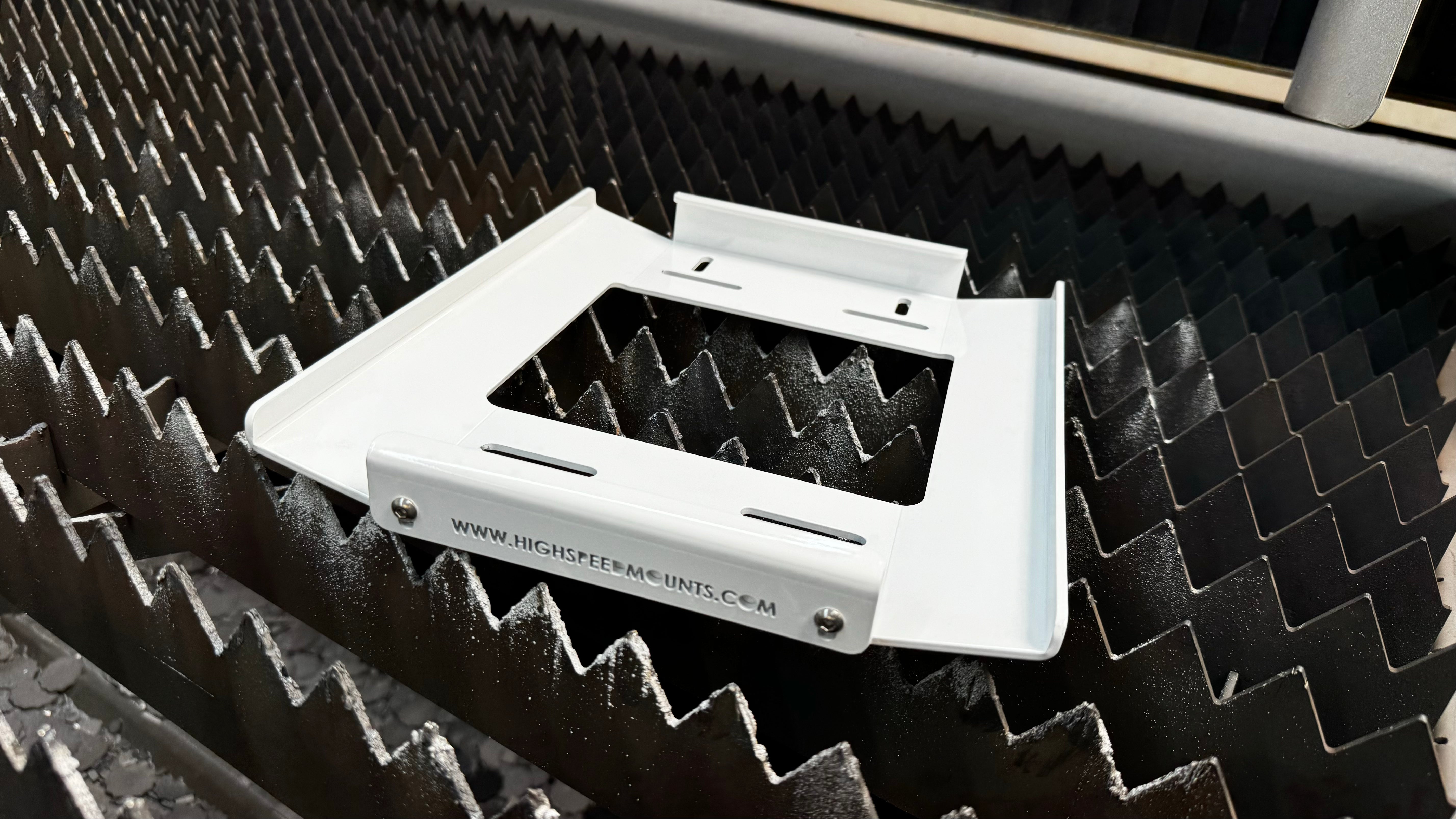 Mini Speed Mount Starlink Mini Compact Mount | High Speed Mounts | HIGH SPEED MOUNTS